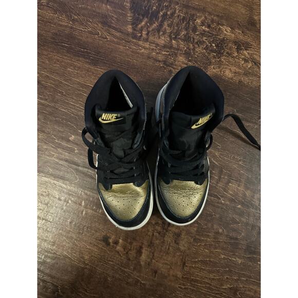 Toddler air Jordan retro 1 high OG black/gold size 10c - Picture 5 of 7